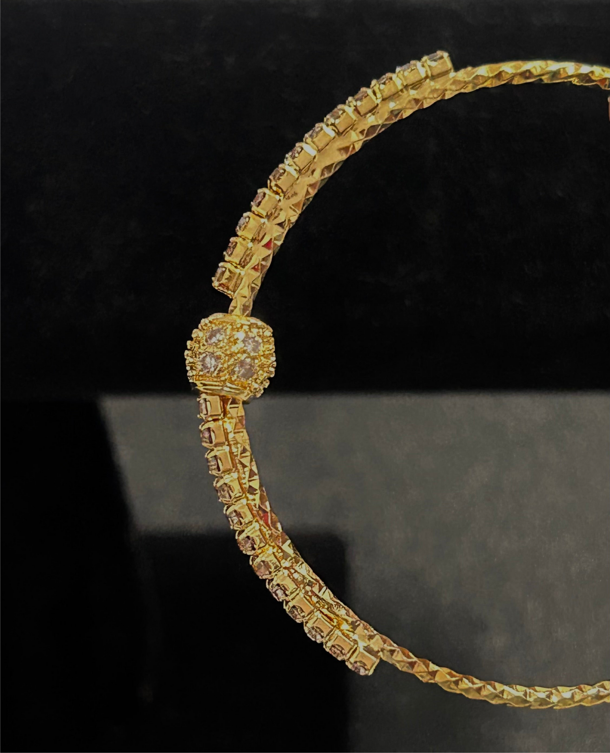 Darya Knot Bangle